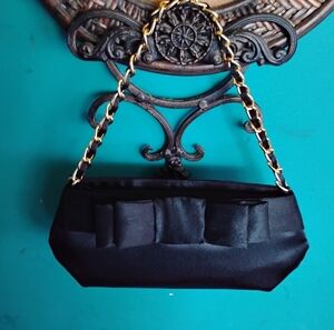 Jessica McClintock Black Satin Bag with Gold Chain#used Condition